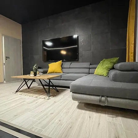 شقة Ancram ميسكولك